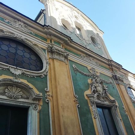 Mistrangelohome 3 - Appartamento In Pieno Centro Савона Экстерьер фото