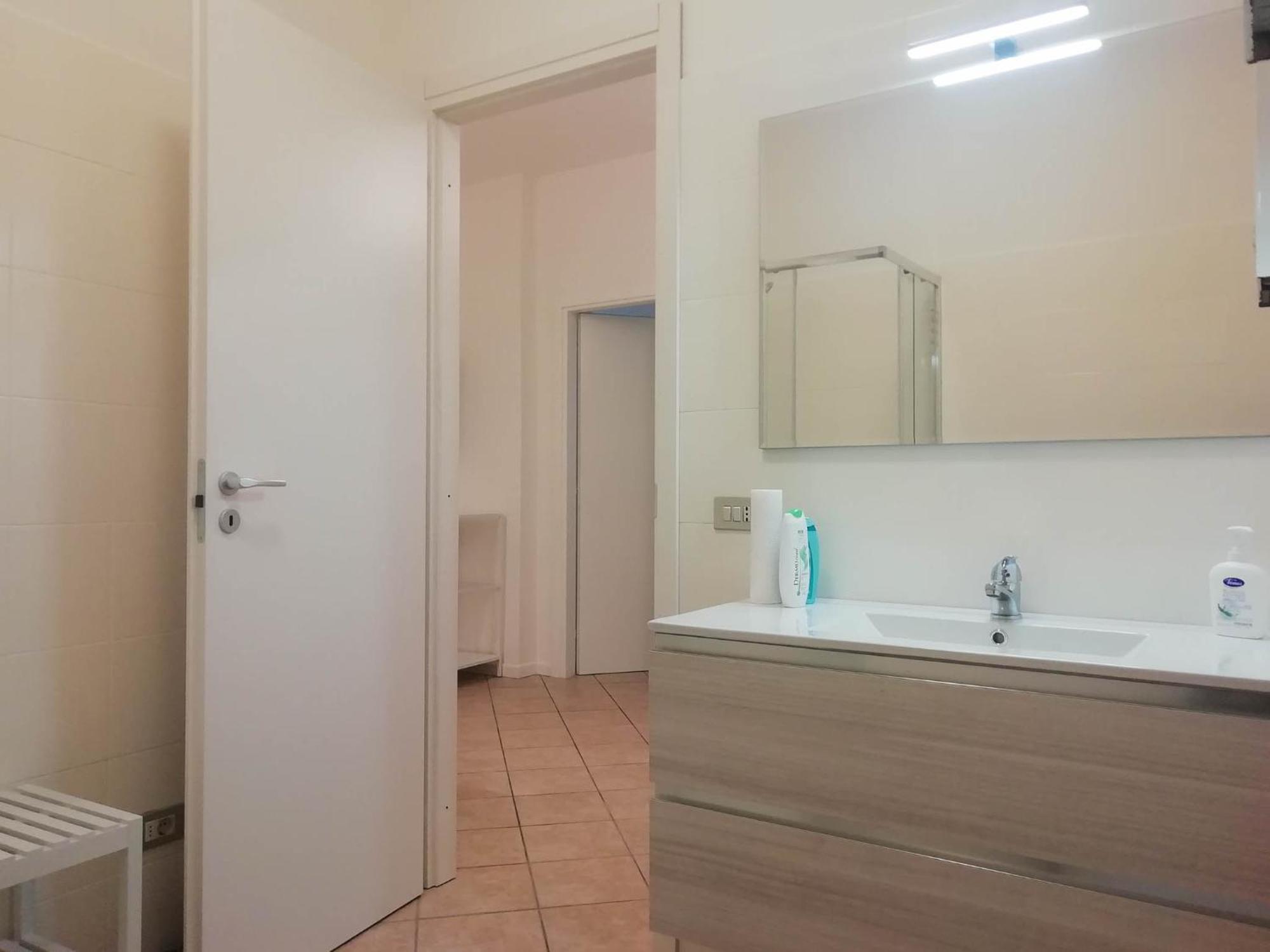 Mistrangelohome 3 - Appartamento In Pieno Centro Савона Экстерьер фото