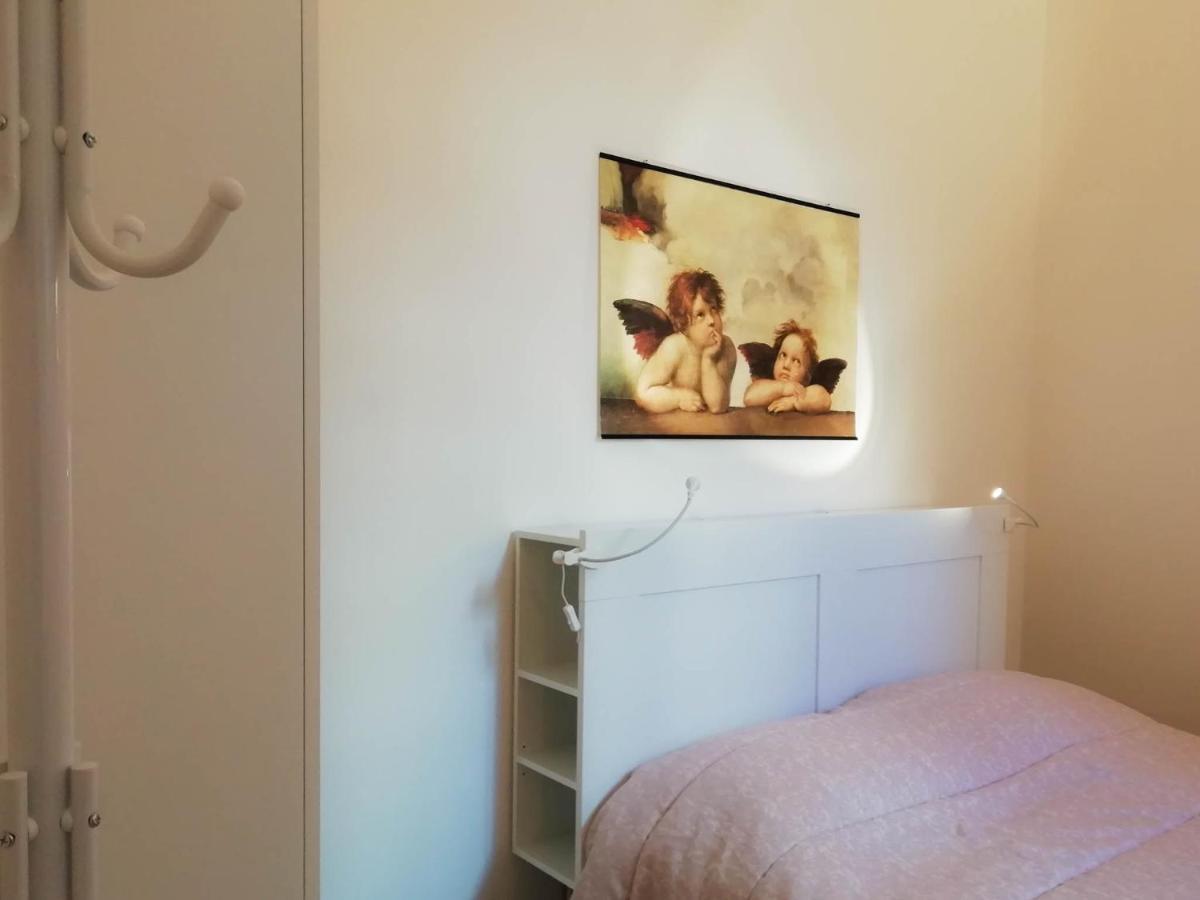 Mistrangelohome 3 - Appartamento In Pieno Centro Савона Экстерьер фото