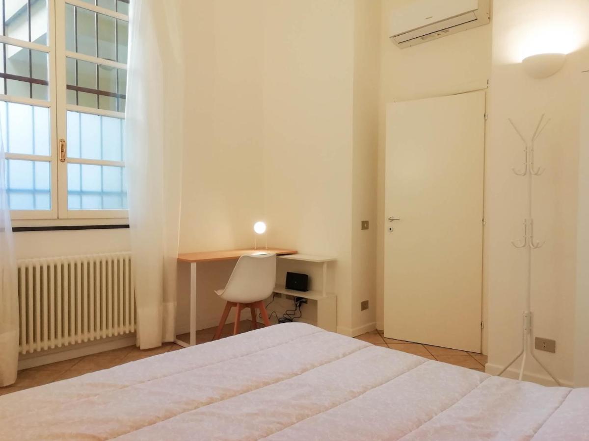 Mistrangelohome 3 - Appartamento In Pieno Centro Савона Экстерьер фото