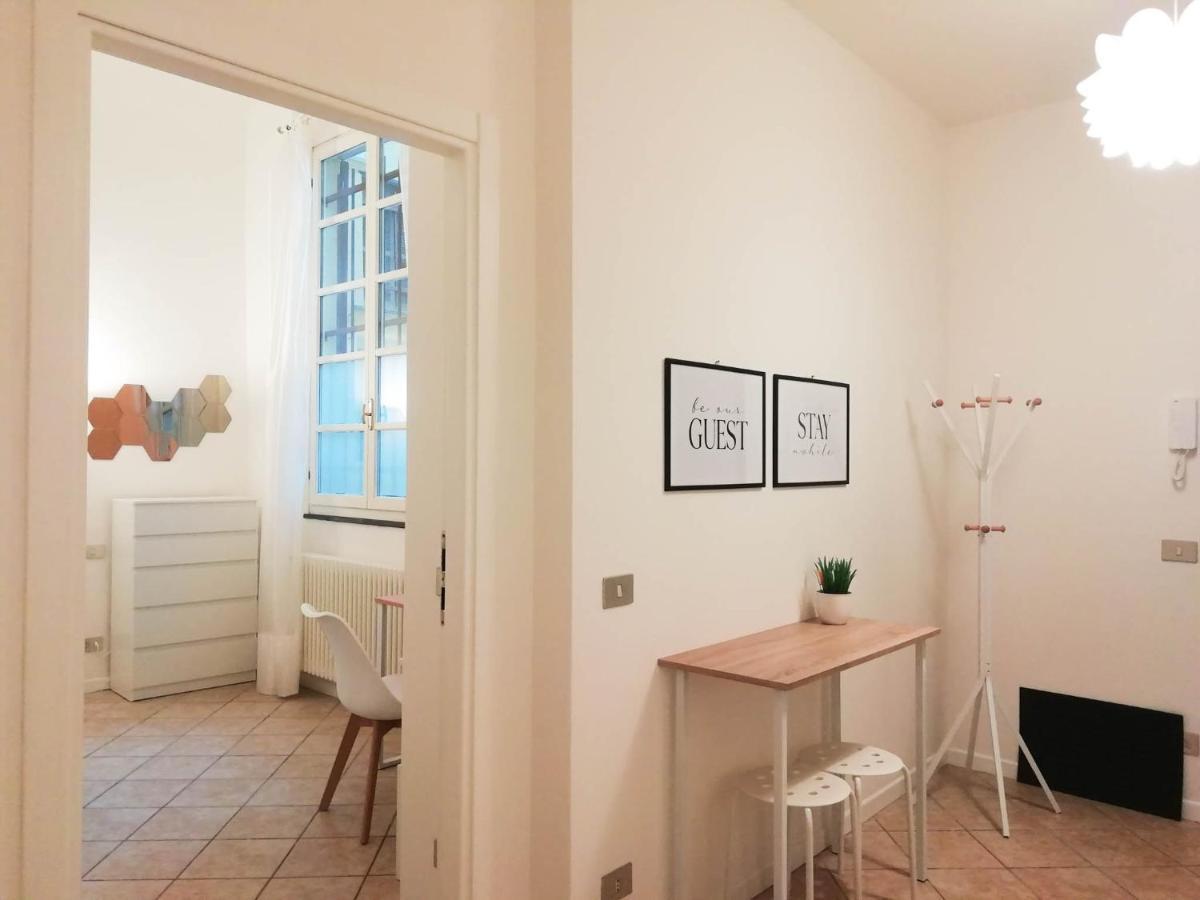 Mistrangelohome 3 - Appartamento In Pieno Centro Савона Экстерьер фото
