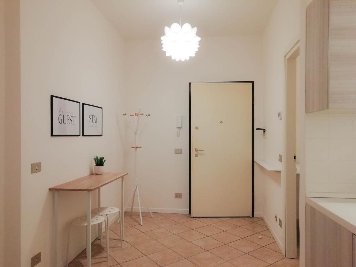 Mistrangelohome 3 - Appartamento In Pieno Centro Савона Экстерьер фото