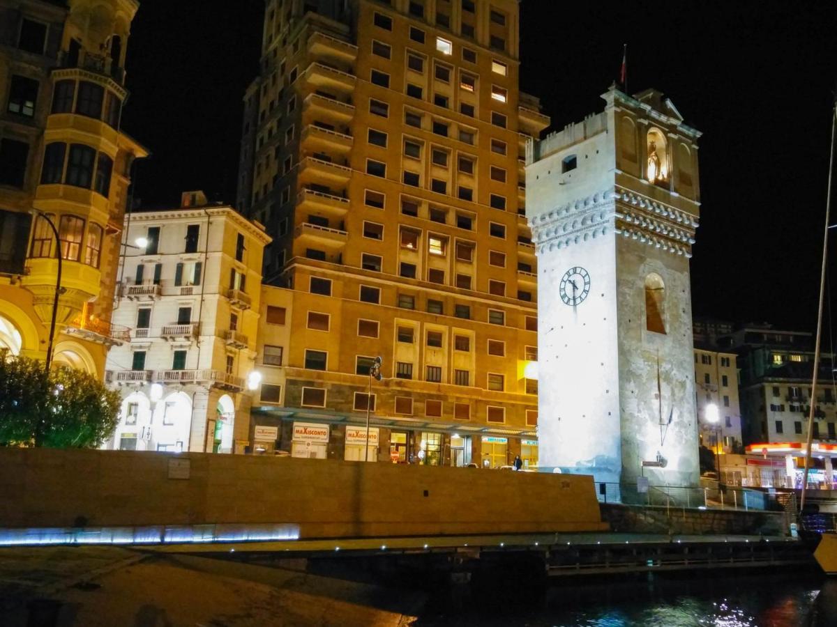 Mistrangelohome 3 - Appartamento In Pieno Centro Савона Экстерьер фото